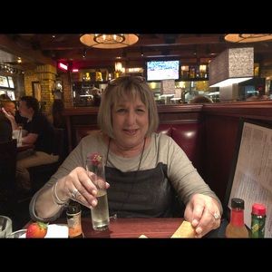 Meet your Posher, Gail
